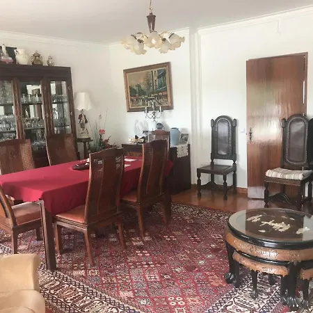 Joe's House Гостевой дом Фатима