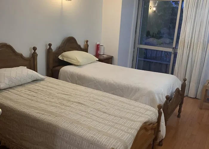 Πανσιόν Joe's House