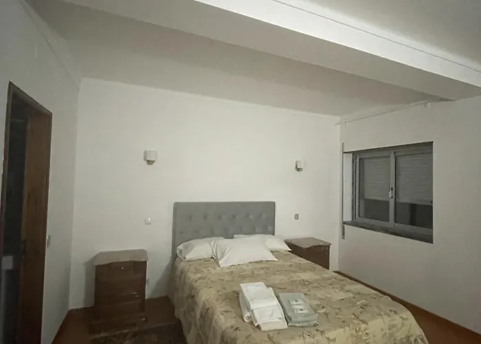 Πανσιόν Joe's House